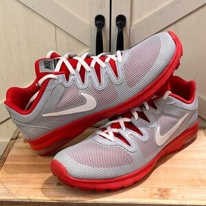 Nike Women's Air Max Fusion Team
Wolf Grey White Sport Red US 11.5